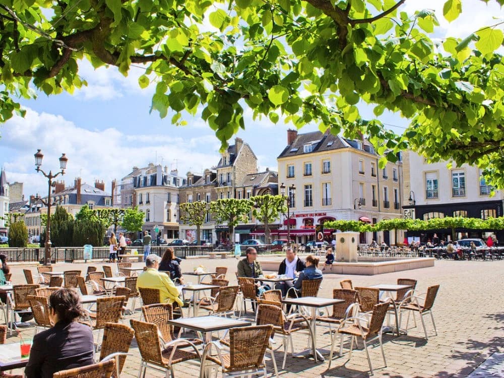 discovering-france-and-the-cradle-of-champagne-by-bicycle