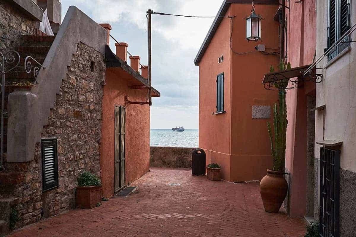 tellaro-e-il-golfo-dei-poeti-in-e-bike