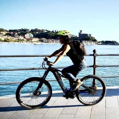 the-gulf-of-poets-by-e-bike