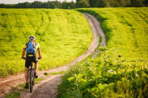 in-e-bike-alla-scoperta-dellaceto-balsamico-di-modena
