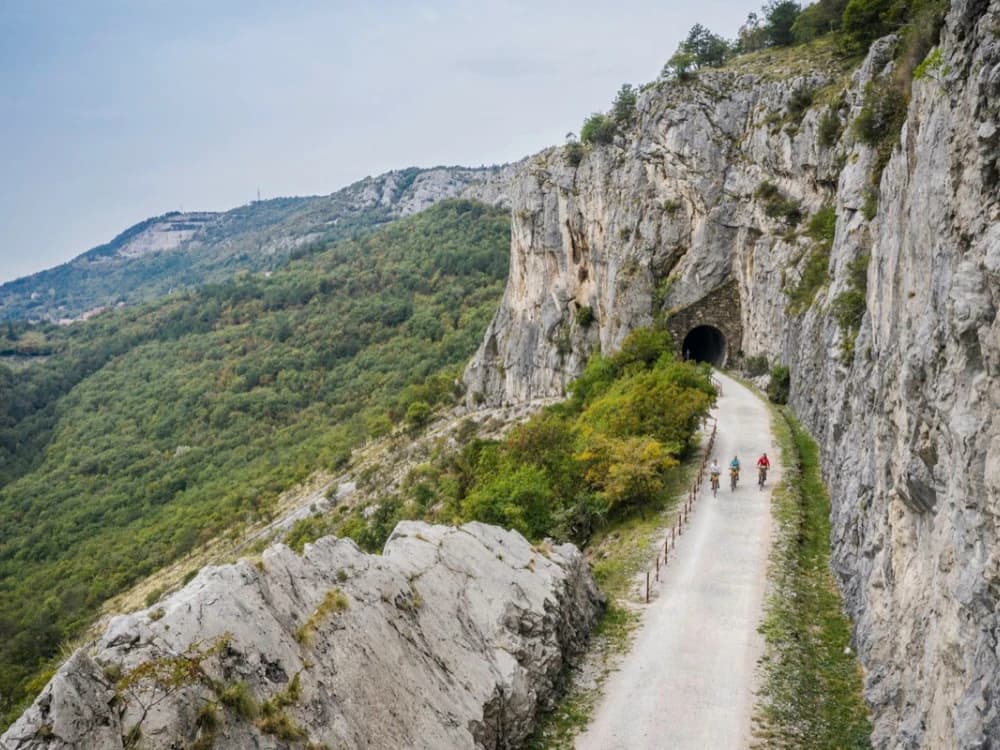 Ciclabile della Parenzana: storia e itinerario in bici parenzana-ciclabile-itinerario-bici image