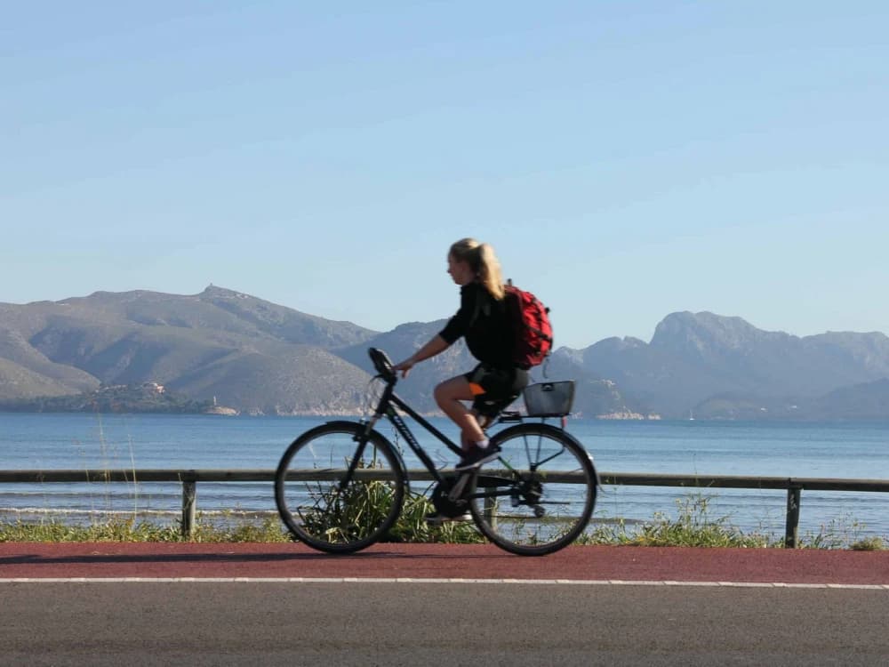 5 buoni motivi per viaggiare da soli in bici 5-buoni-motivi-viaggiare-soli-bici-piedi image