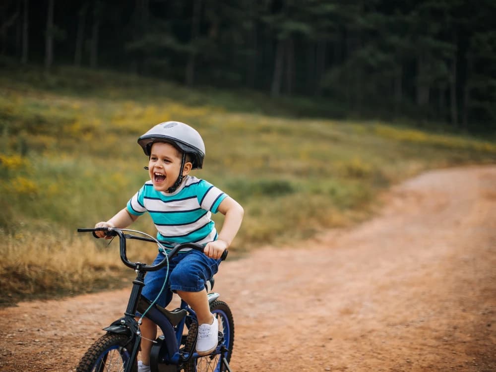 How to teach children to ride a bike in 7 steps teach-children-how-to-ride-a-bike-7-steps image