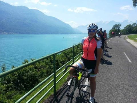 tour-dei-laghi-tra-ginevra-e-le-alpi-francesi-in-bici