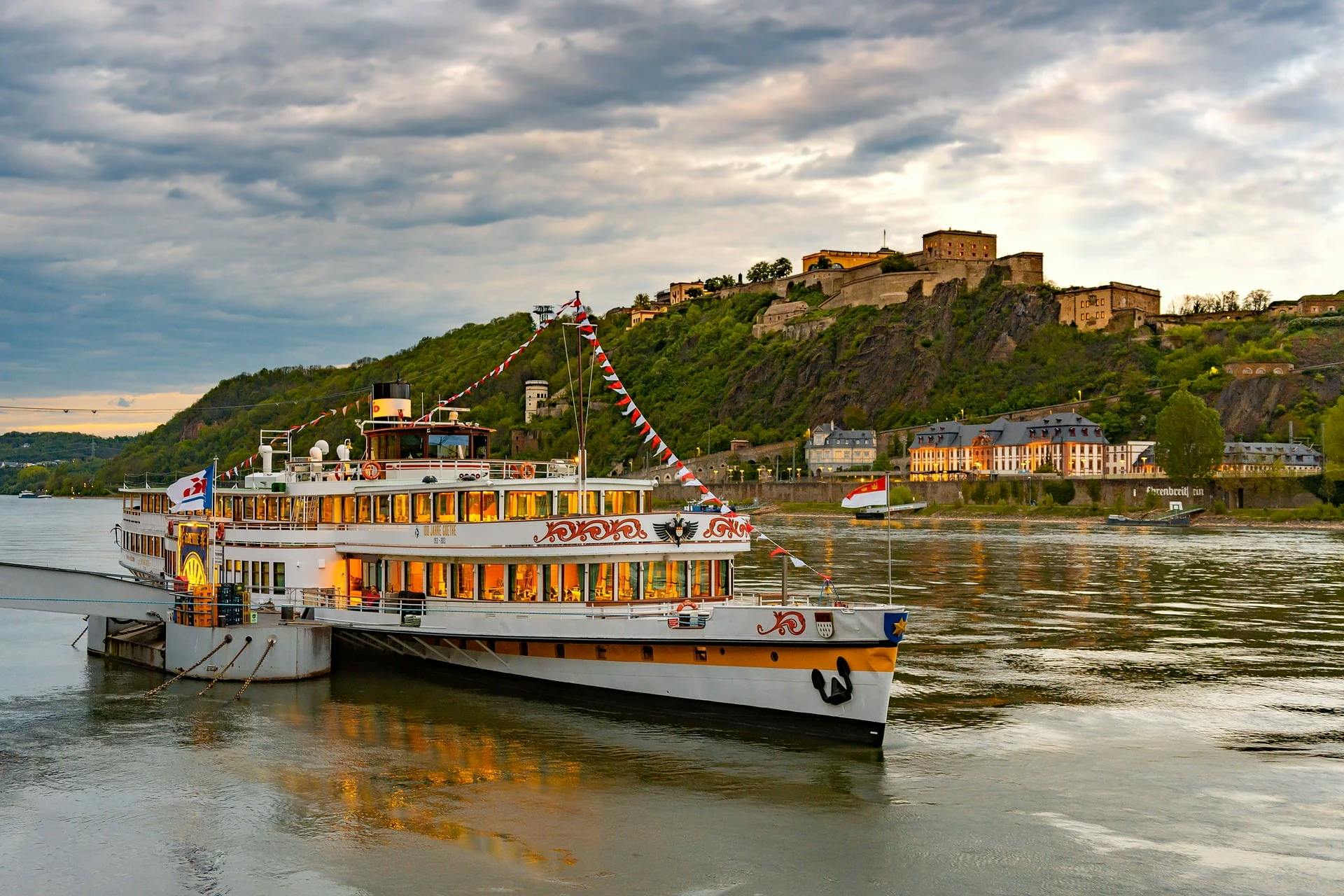 bike-and-boat-along-the-rhine-and-neckar-from-koblenz-to-bad-wimpfen