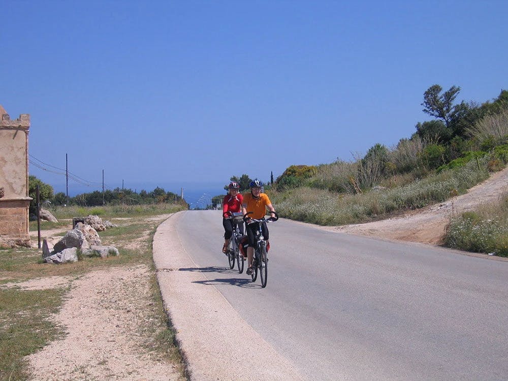 sicilia-in-bicicletta-tra-natura-e-archeologia