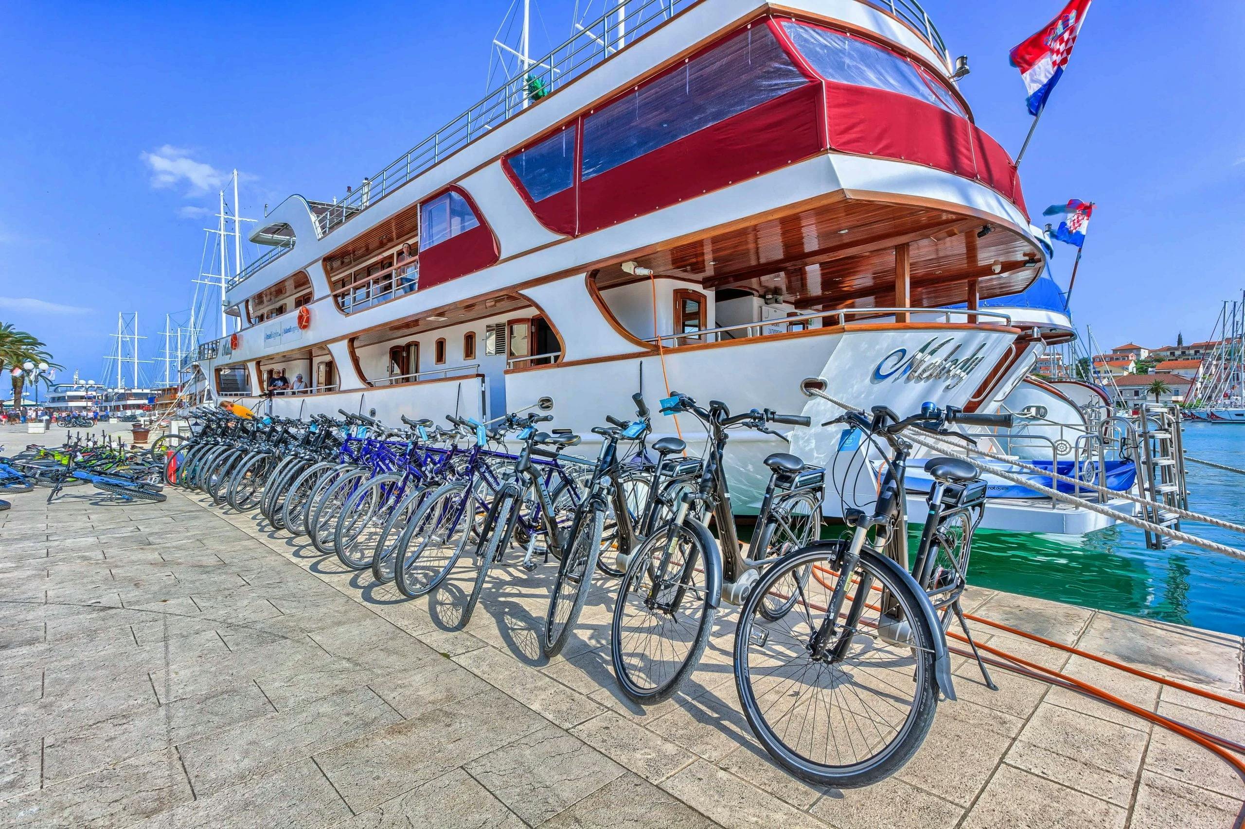 national-parks-of-dalmatia-by-bike-and-boat-1st-class