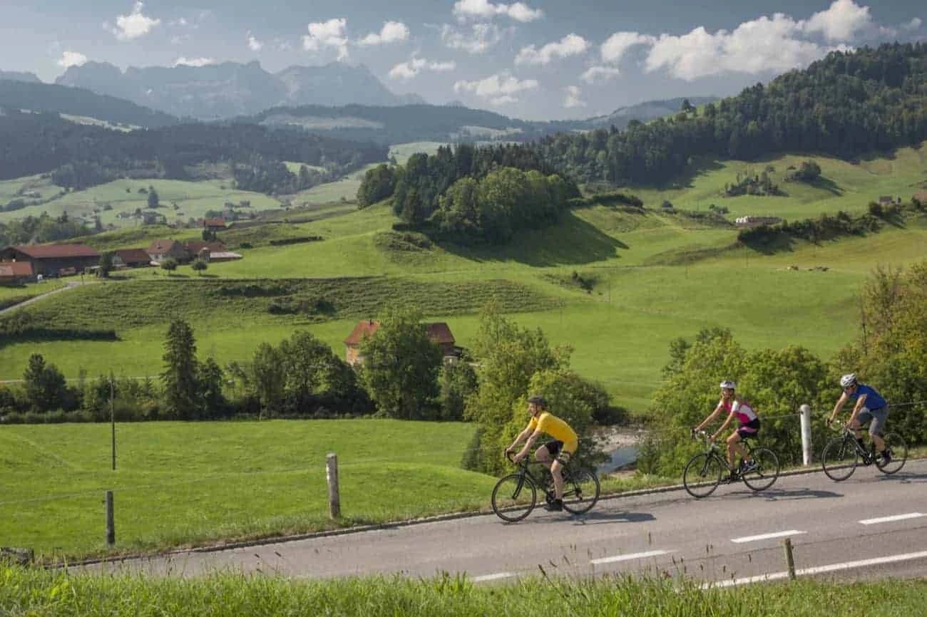 the-panoramic-route-of-the-alps-by-bike