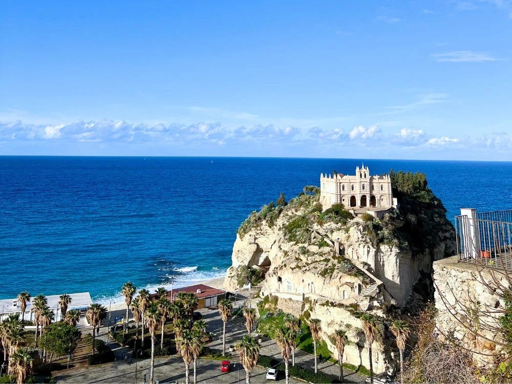 calabria-by-bike-discovering-tropea-and-its-territory